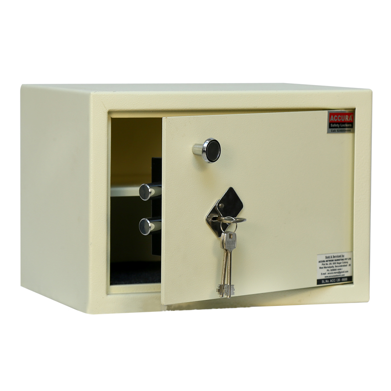 Image of accura manual locker